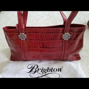 Red Brighton purse bag ,barely use, good condition